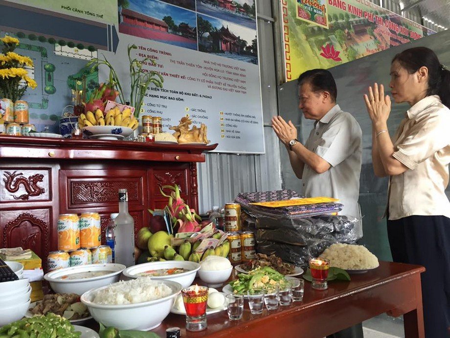 van-khan-than-linh-ram-thang-bay-2327